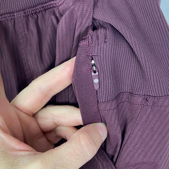 Lululemon 2021 Dance Studio Jogger Pants Size 2 Burgundy Yoga Track Pant Purple - Picture 6 of 11